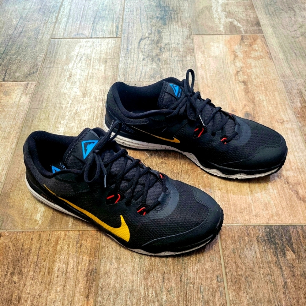 - NIKE MENS JUNIPER TRAIL RUNNING SHOES Size 12